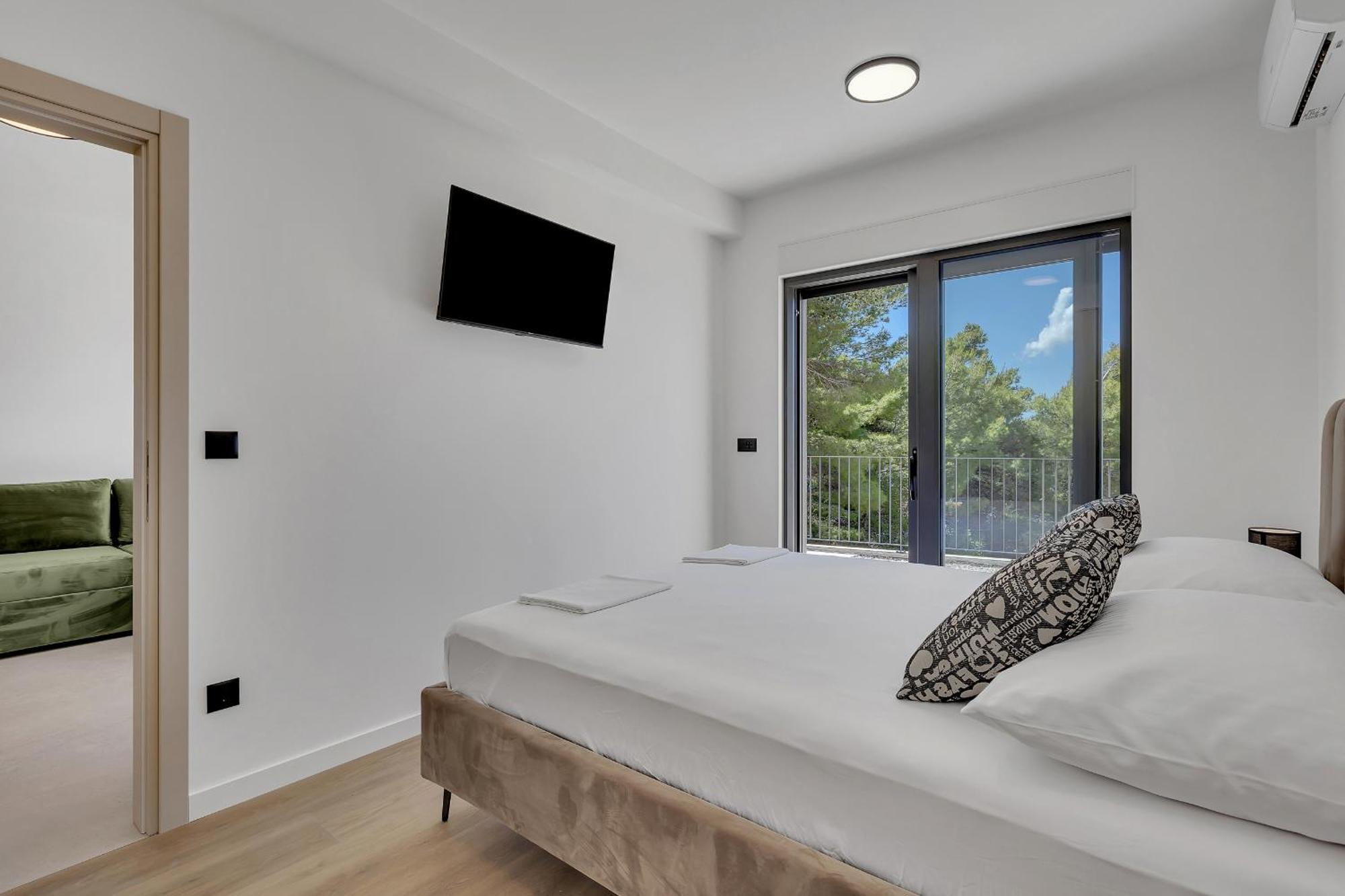 Villa Lito - Only 50M From Sea! - Makarska Exklusiv Брела Экстерьер фото